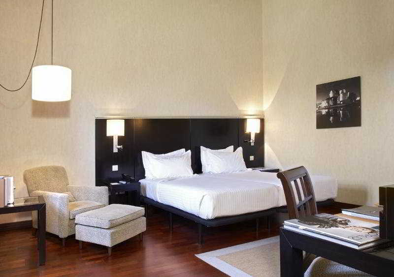 Hotel Ac Palacio De Santa Ana By Marriott Valladolid