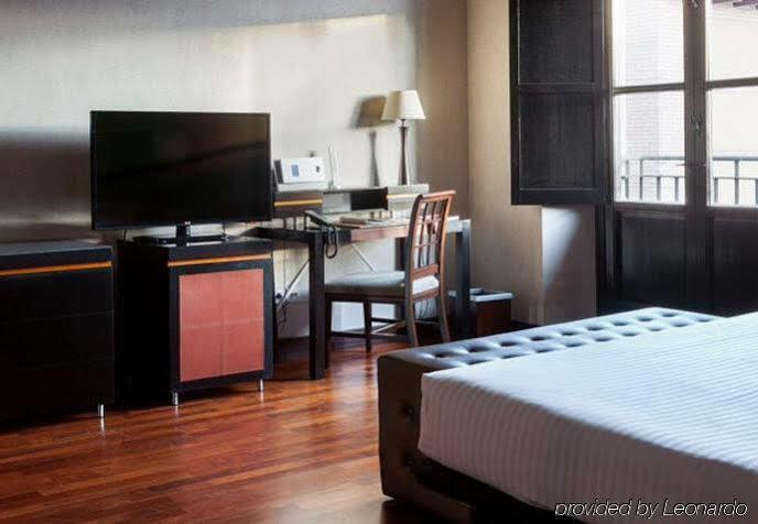 Ac Palacio De Santa Ana By Marriott Hotel 5*
